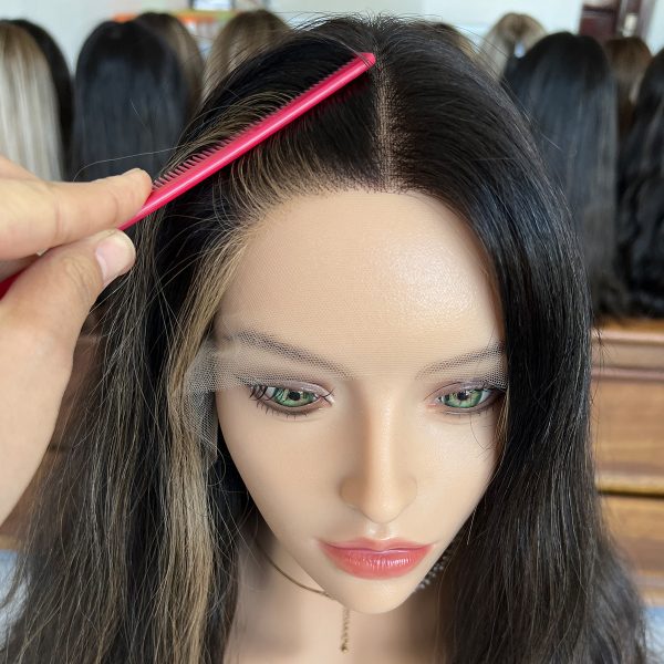 Natural Ebony Lace Top Wig – 20 Inch Virgin Human Hair, Natural Wavy Texture, Natural Black with Subtle Dark Brown Highlights
